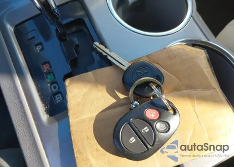 2012 Toyota Highlander Hybrid Base V6 from USA, damaged, VIN JTEBC3EH7C2010318